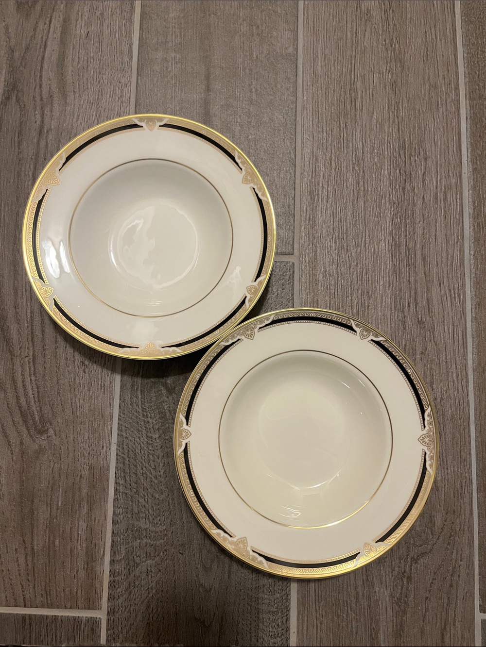 Set of 2 Royal Doulton Andover H5215 rim soup bowl Bone China Gold Black 8"